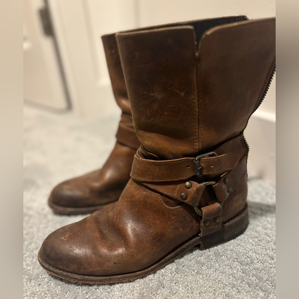 Frye leather brown boots